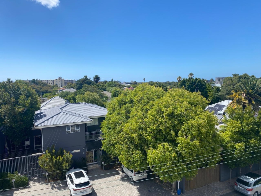 2 Bedroom Property for Sale in Claremont Western Cape